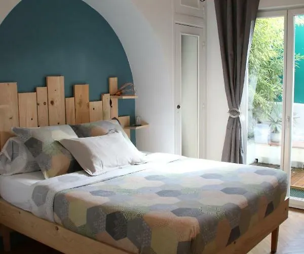 6 Bedrooms Seaview House, Old Town * ニース