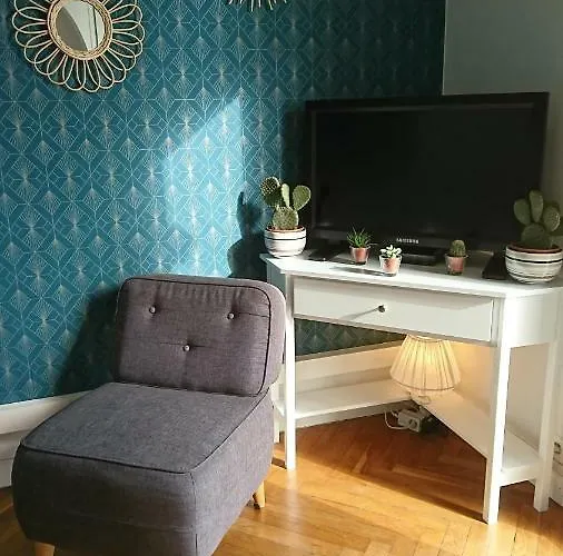 6 Bedrooms Seaview House, Old Town アパート *