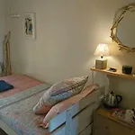 6 Bedrooms Seaview House, Old Town Apartmán