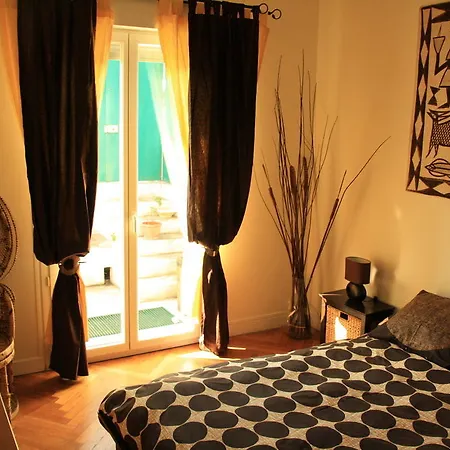 公寓 6 Bedrooms Seaview House, Old Town *