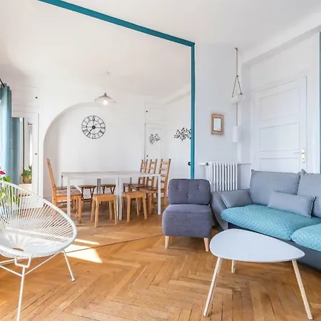 公寓 6 Bedrooms Seaview House, Old Town