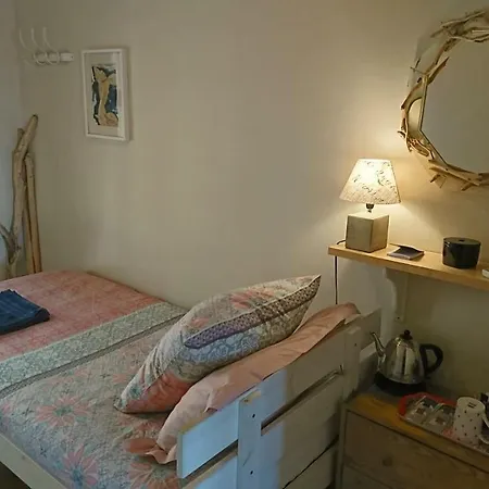 6 Bedrooms Seaview House, Old Town Апартаменты