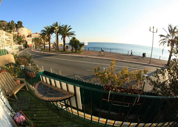 6 Bedrooms Seaview House, Old Town * نيس