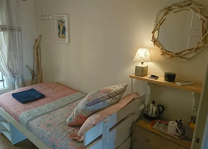 6 Bedrooms Seaview House, Old Town شقة